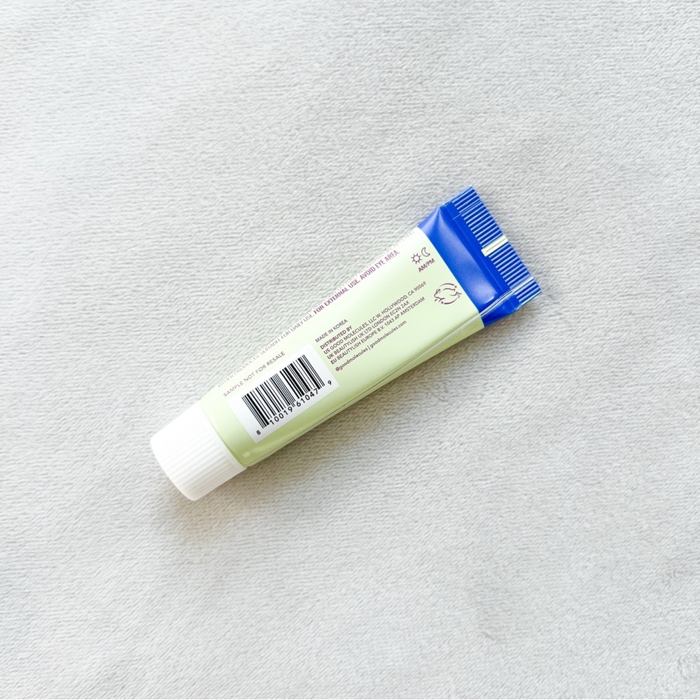 Good Molecules Lightweight Daily Moisturizer - Picture 2 of 2